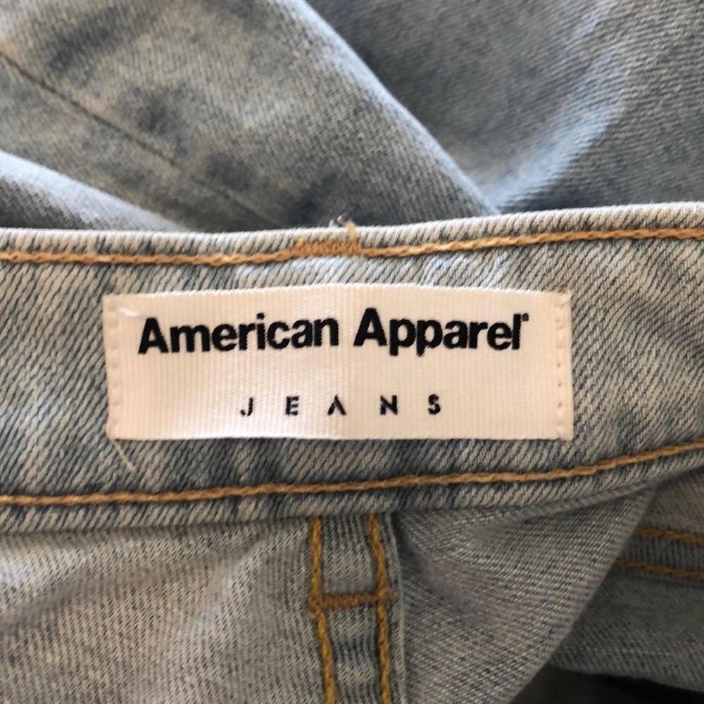 American Apparel Cropped Light Wash Mom Jeans - Picture 7 of 8